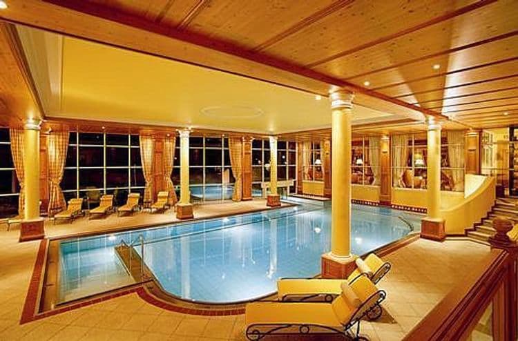 Astoria Resort