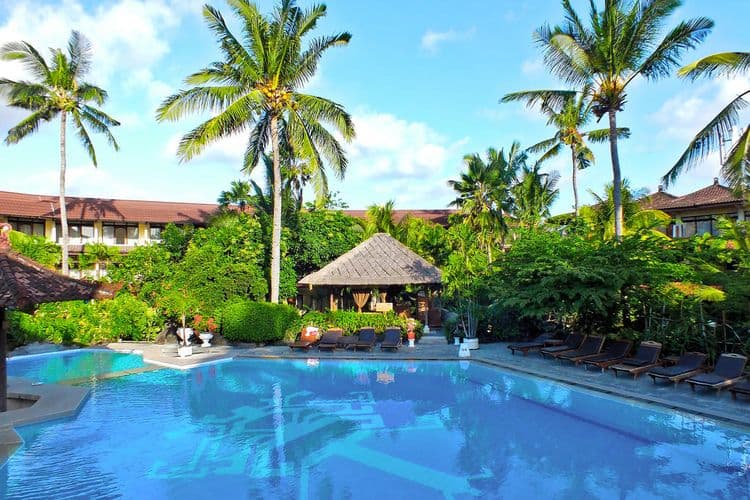 Palm Beach Hotel Bali