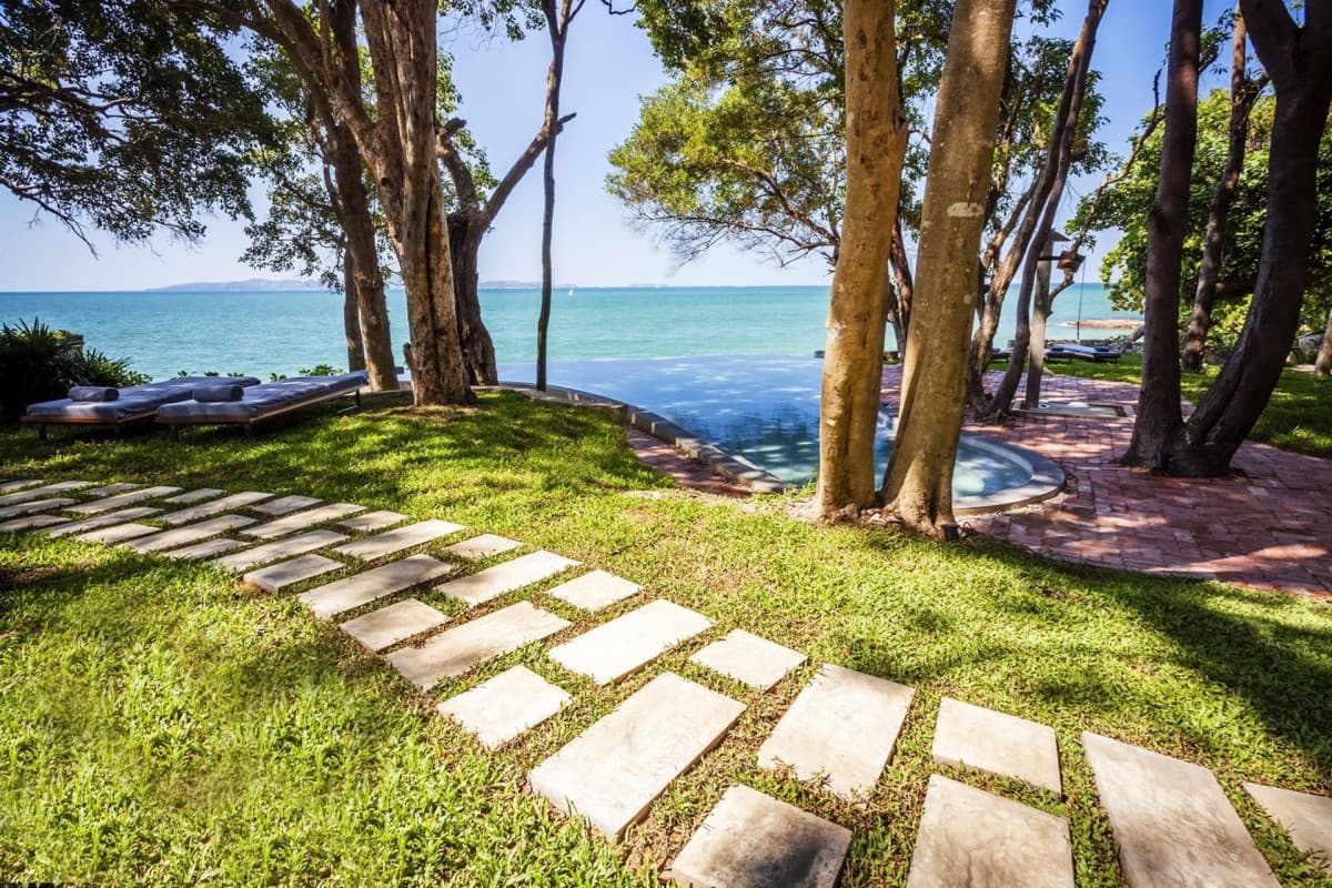 Floral Lux Hotel Monttra Pattaya
