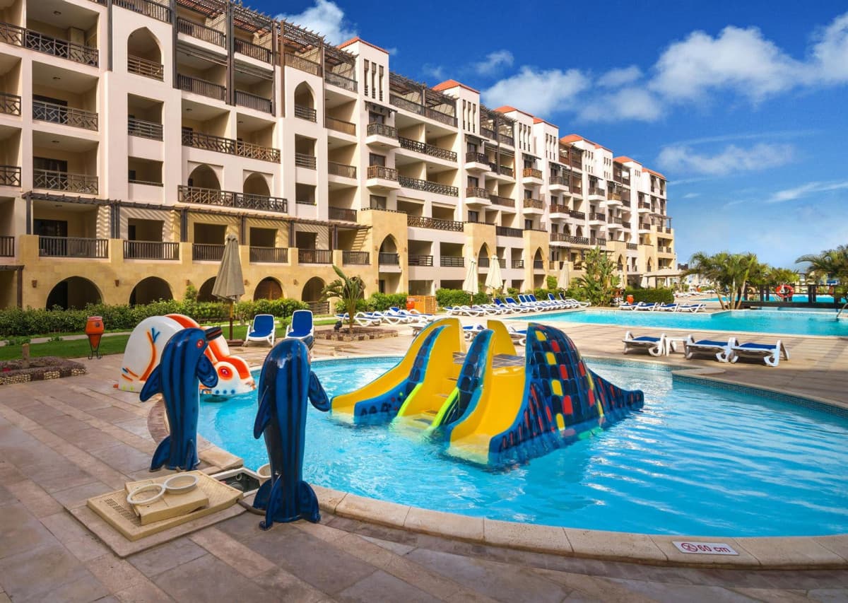 Gravity Hotel and Aqua park (ex. Samra Bay)