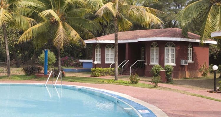 Varca Le Palms Beach Resort