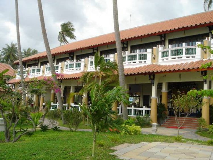 Dynasty Resort