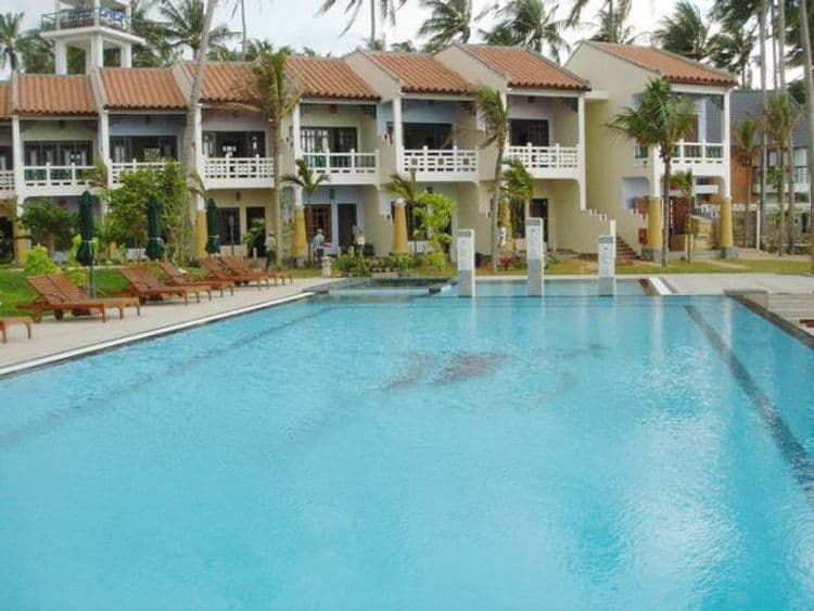 Dynasty Resort
