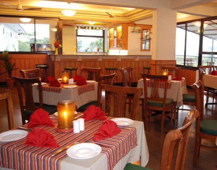 Palmarinha Resort & Suites