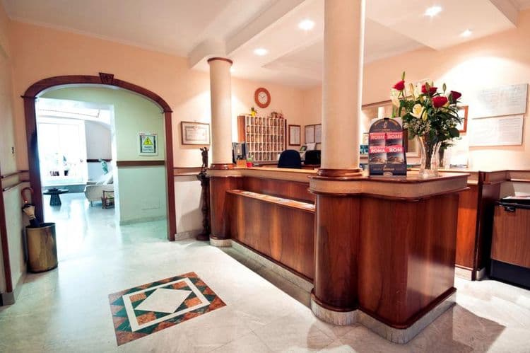 Priscilla Hotel