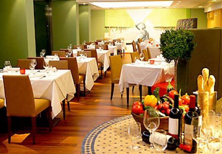 Courtyard by Marriott