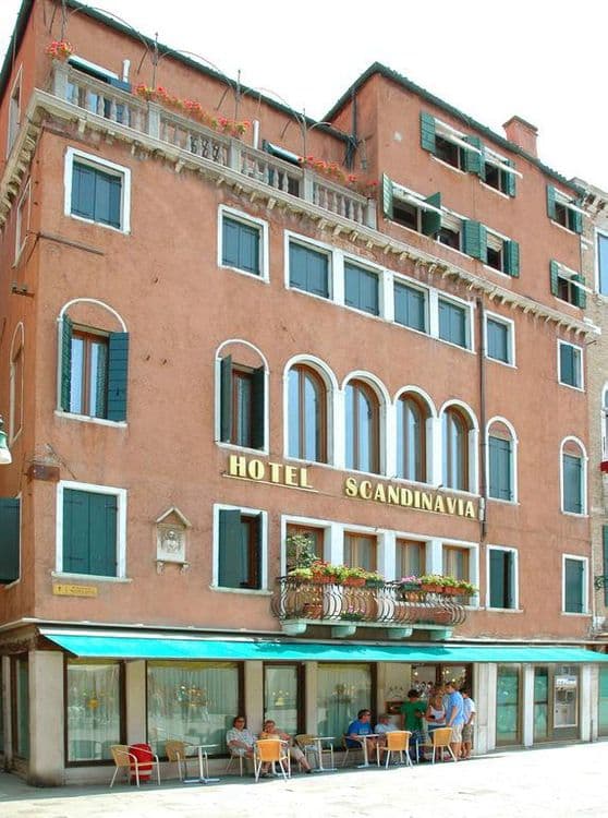 Scandinavia Hotel