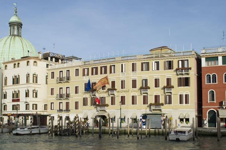 Carlton On The Grand Canal Hotel