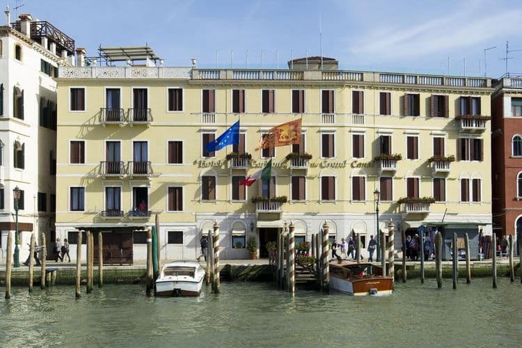 Carlton On The Grand Canal Hotel