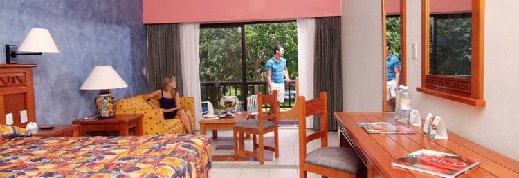 Sandos Playacar Beach Resort & Spa