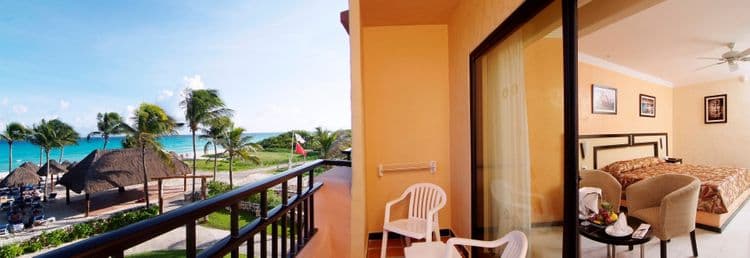 Sandos Playacar Beach Resort & Spa