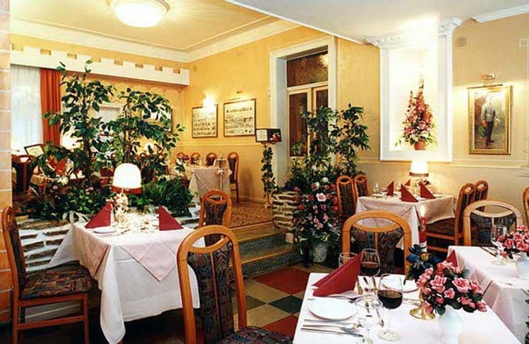 Schlosshotel Oth