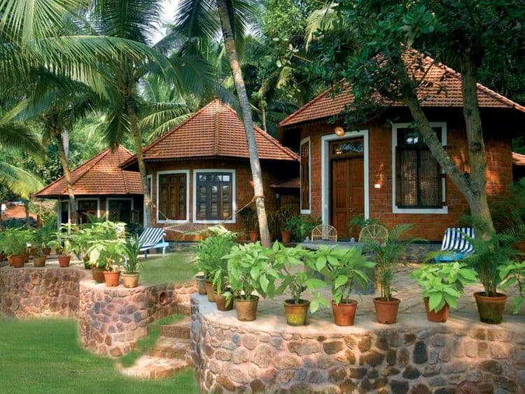 Manaltheeram Ayurveda Beach Village