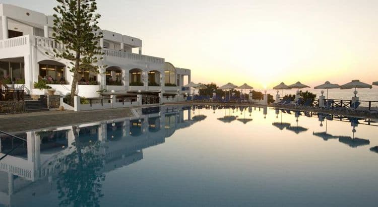 Maritimo Beach Hotel