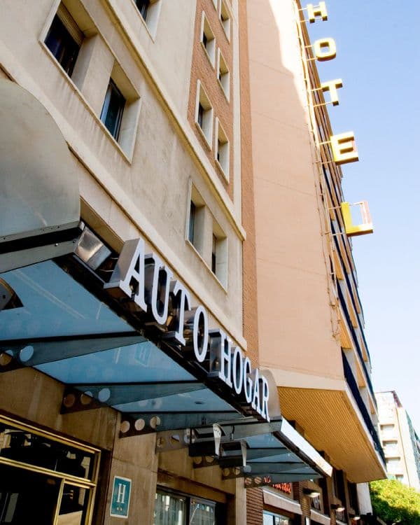Auto Hogar Hotel
