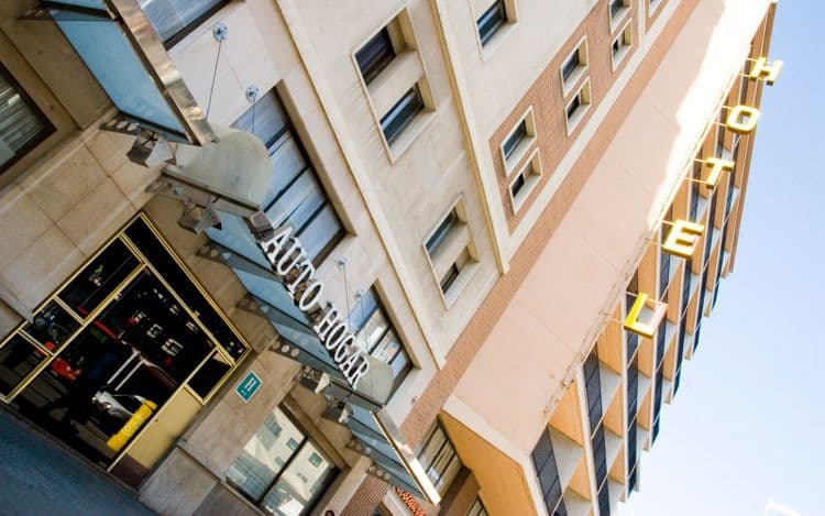 Auto Hogar Hotel