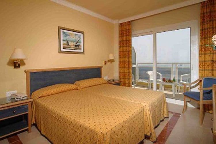 Atiram Arenas Hotel