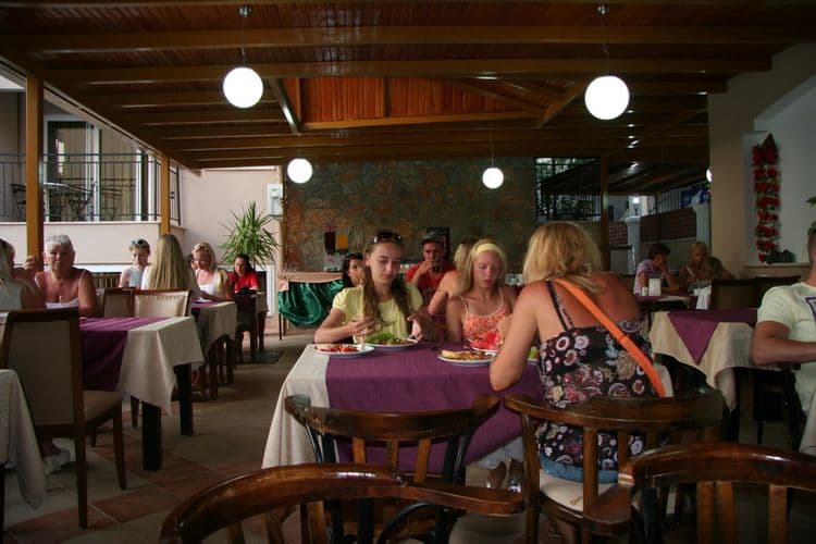 Class Family Hotel
