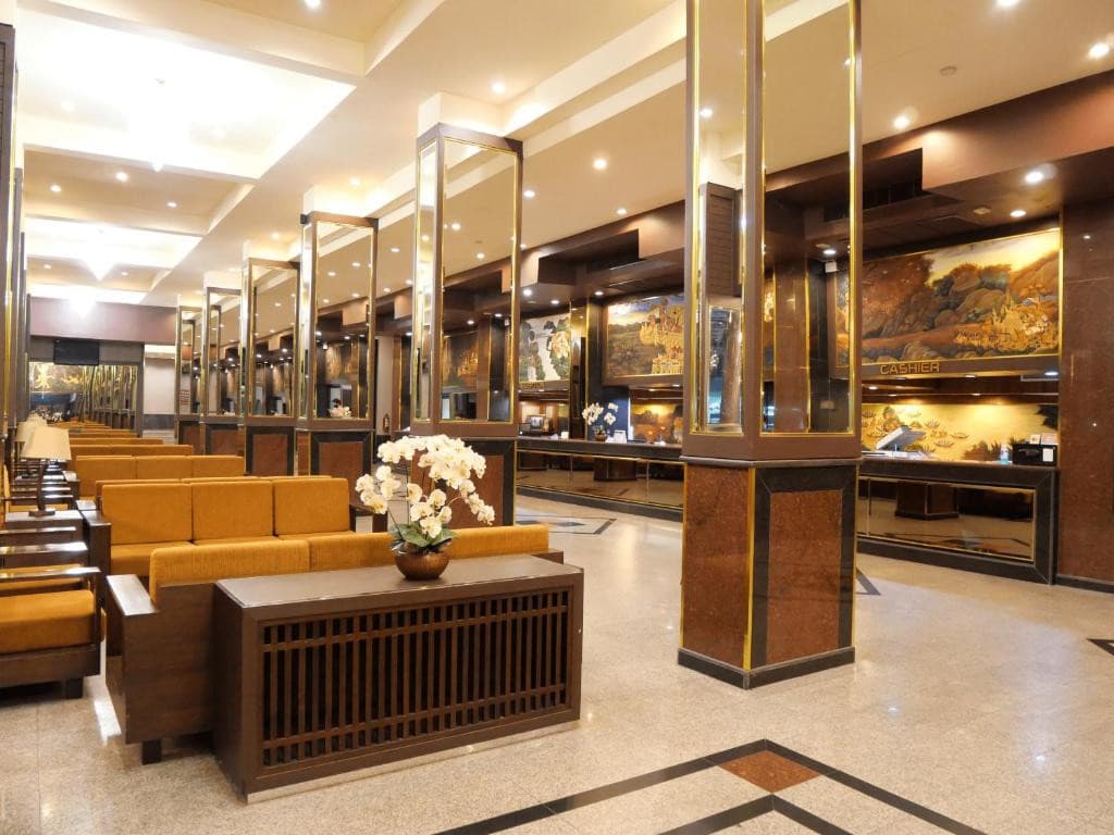 BOUTIQUE CITY HOTEL (THE)