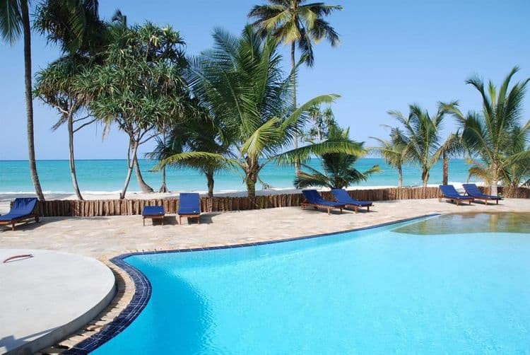 Sultan Sands Island Resort