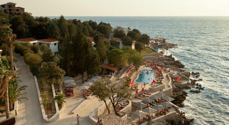 Ruza Vjetrova Hotel Resort