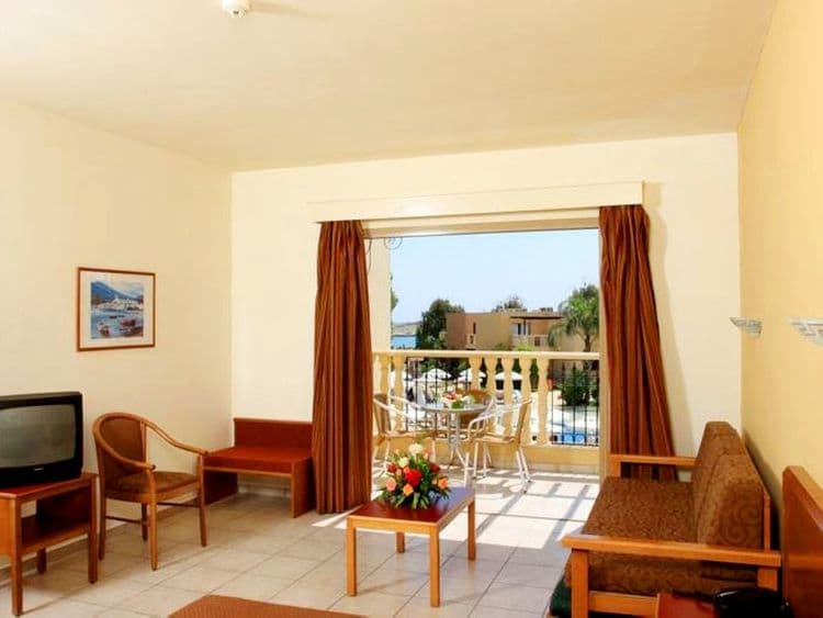 Electra Holiday Village