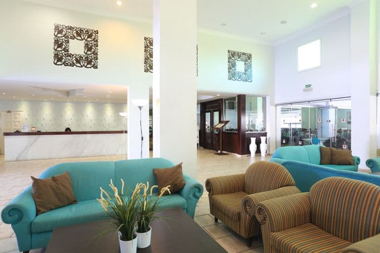Electra Holiday Village