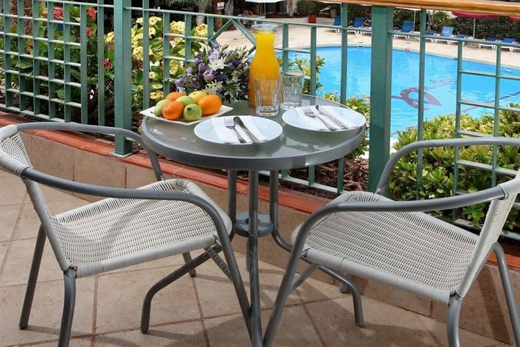 Americana Hotel