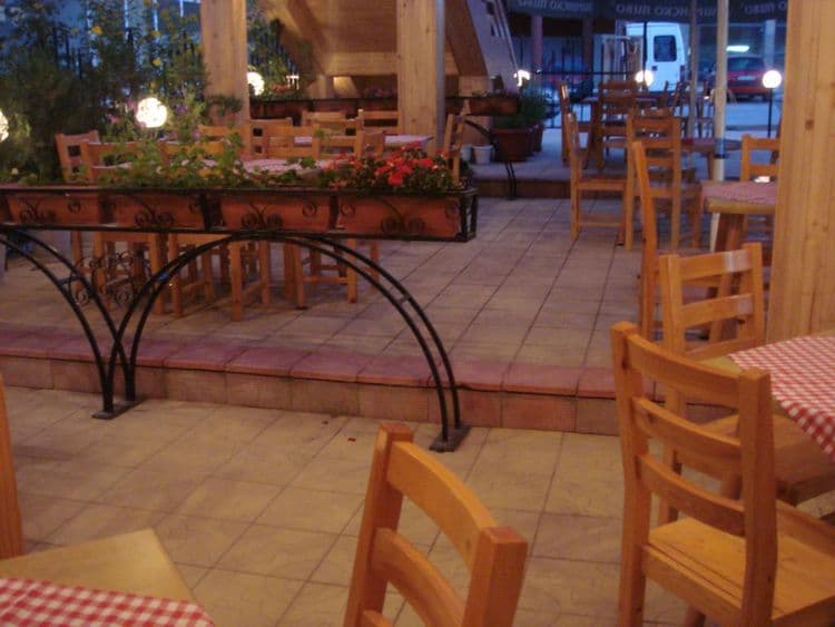 Central Family Hotel