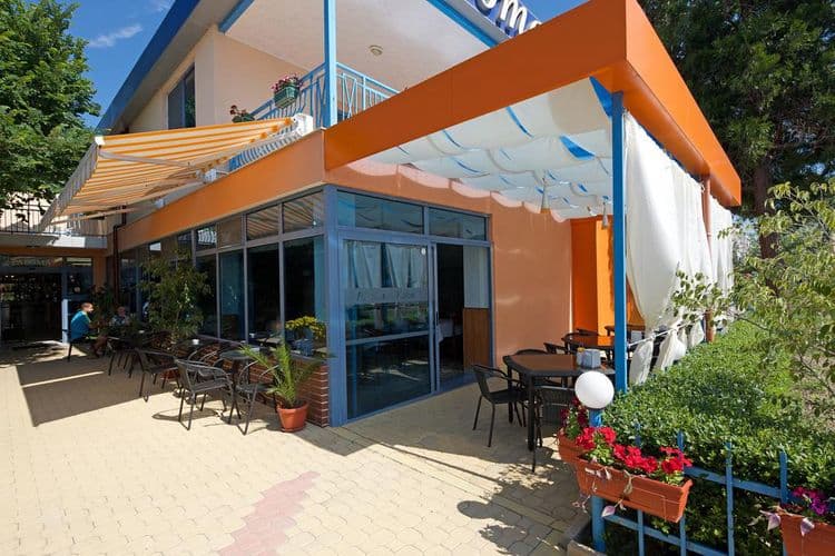 Paloma Hotel