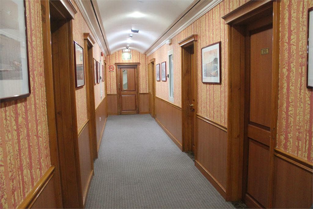 Jonrad Hotel
