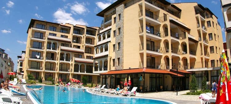 Rose Village Aparthotel