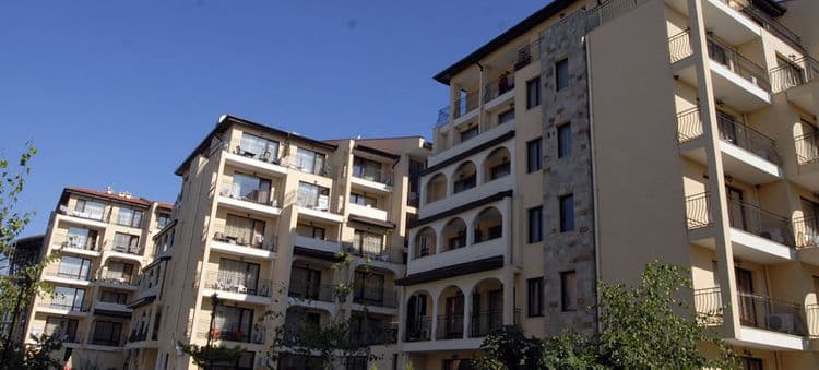 Rose Village Aparthotel