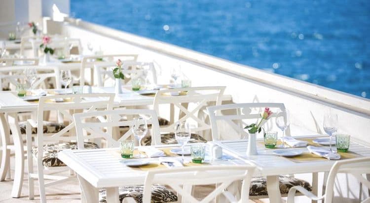 Ariston Hotel
