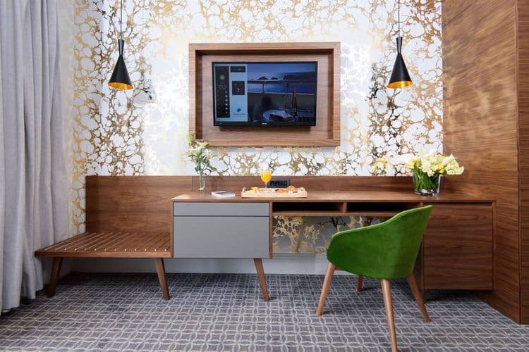 Ariston Hotel