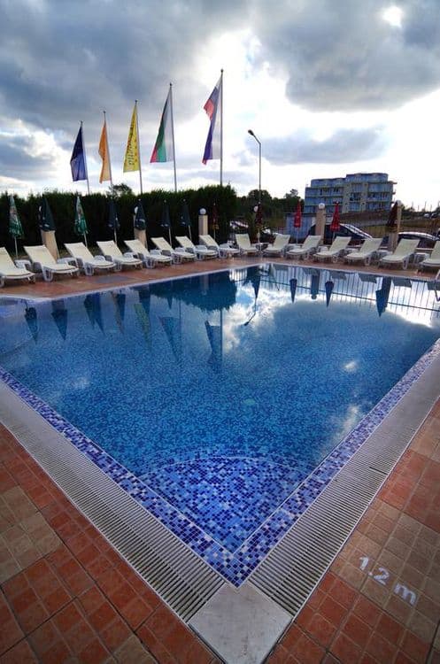 Plamena Palace