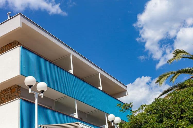 Pharia Aparthotel