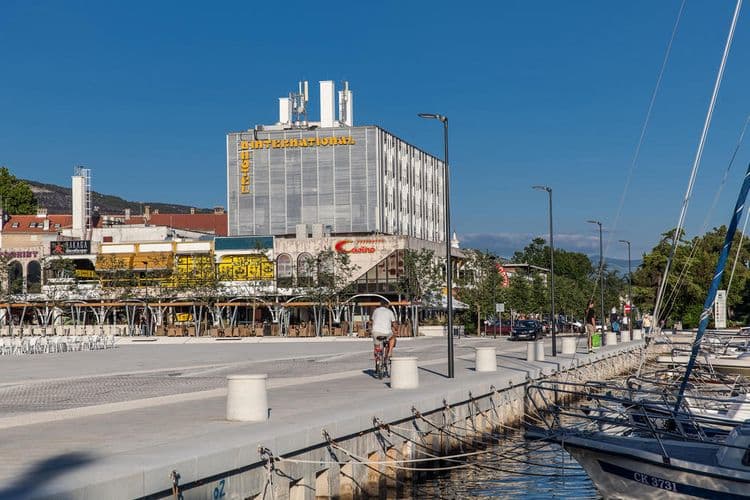 International Hotel