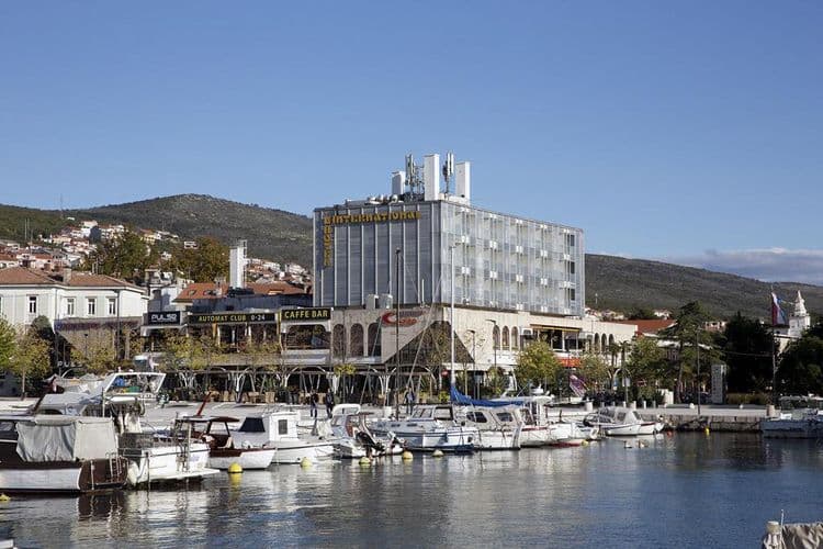 International Hotel