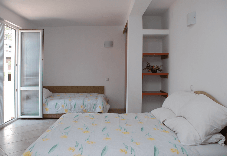 Bonaca Apartments
