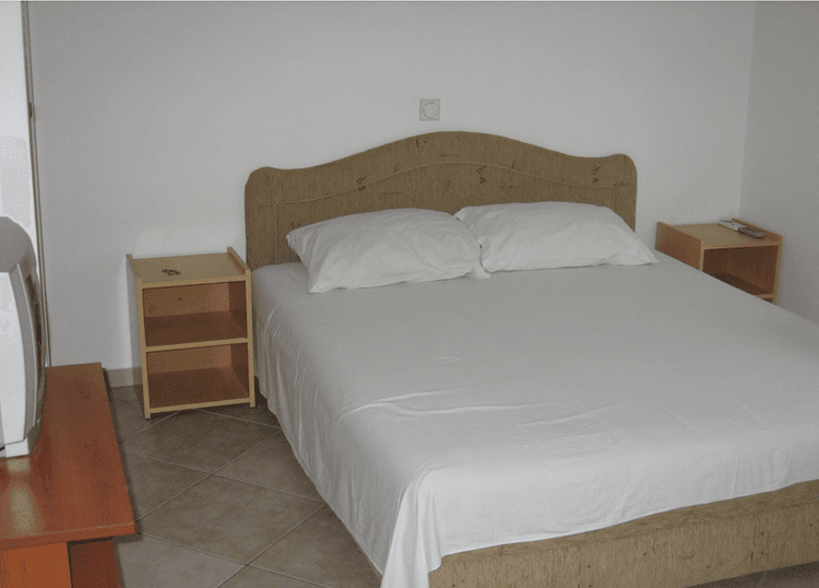 Bonaca Apartments