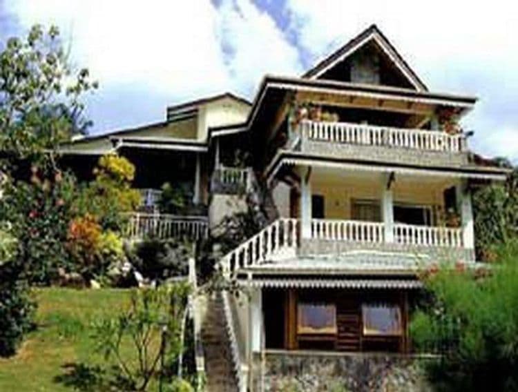 Romance Bungalows