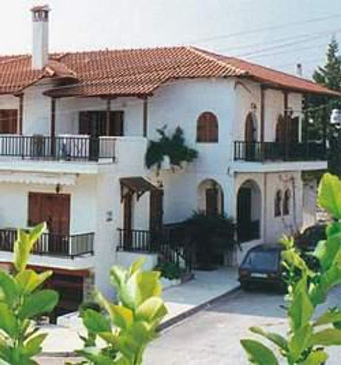 Tzogalis Apartments 1