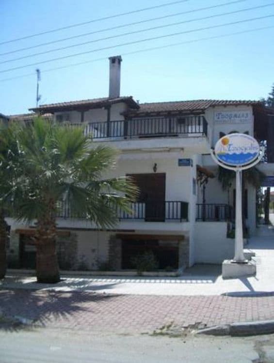 Tzogalis Apartments 1