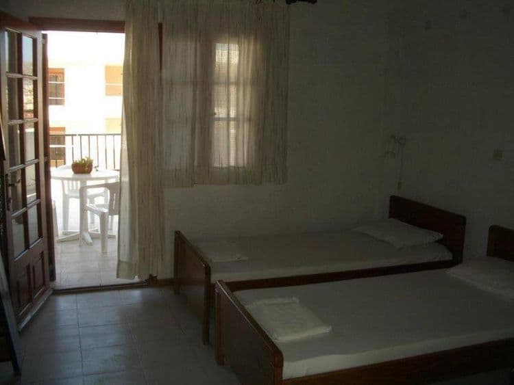 Tzogalis Apartments 1