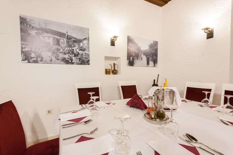 Kulla e Balshajve Hotel