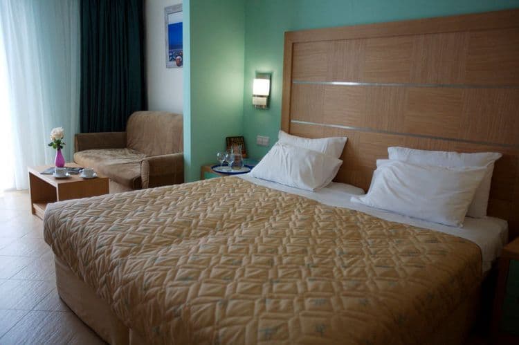 Sun Palace Hotel