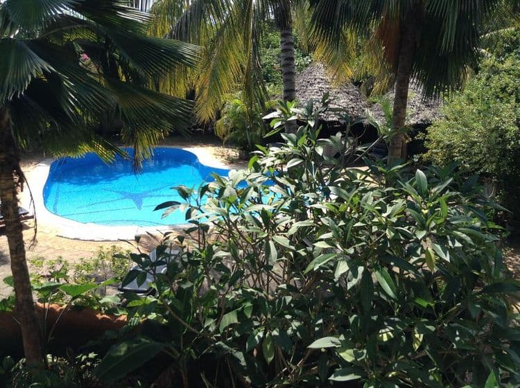 Langi Langi Beach Bungalows