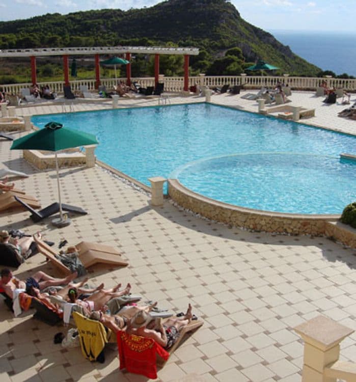 Mabely Grand Hotel