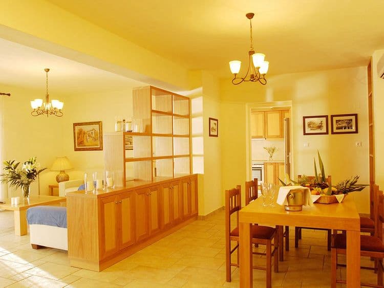 Miramare Luxury Suite & Villas